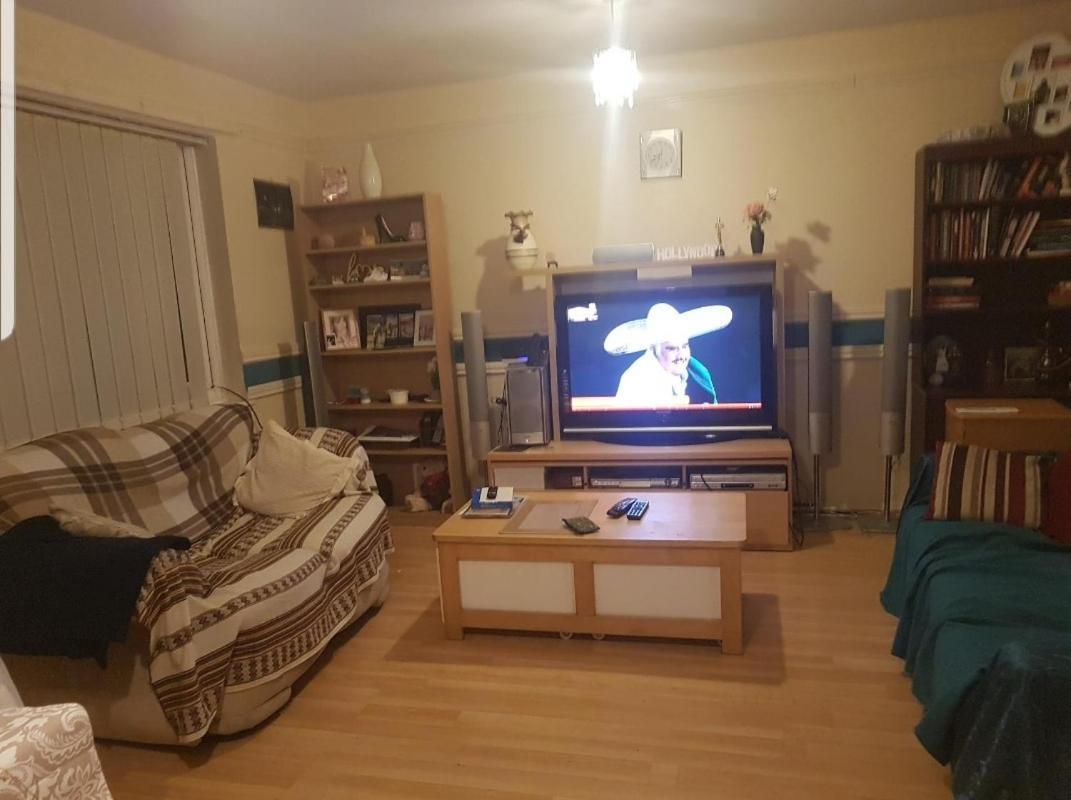 Double Bedroom In